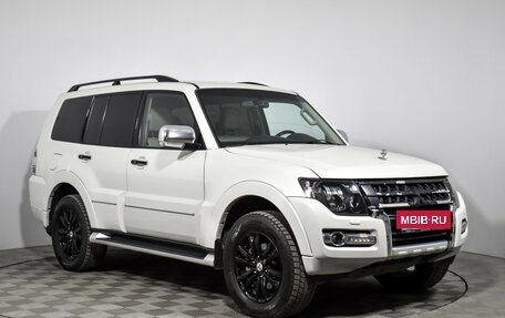 Mitsubishi Pajero IV, 2019 год, 3 635 000 рублей, 3 фотография