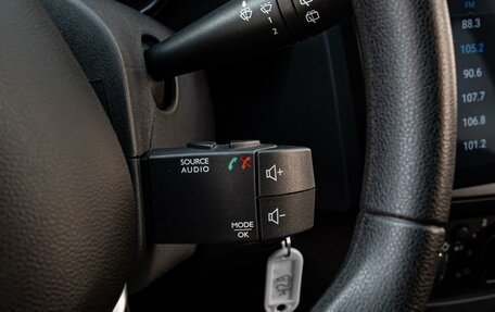 Renault Sandero II рестайлинг, 2018 год, 1 290 000 рублей, 15 фотография