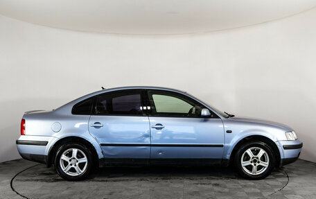 Volkswagen Passat B5+ рестайлинг, 1998 год, 299 000 рублей, 4 фотография