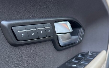 Land Rover Range Rover Evoque I, 2015 год, 2 300 000 рублей, 29 фотография