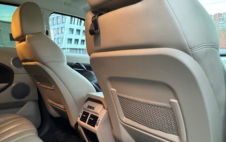 Land Rover Range Rover Evoque I, 2015 год, 2 300 000 рублей, 33 фотография