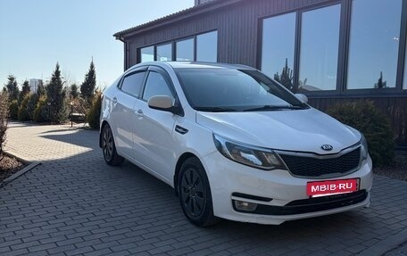 KIA Rio III рестайлинг, 2015 год, 710 000 рублей, 5 фотография