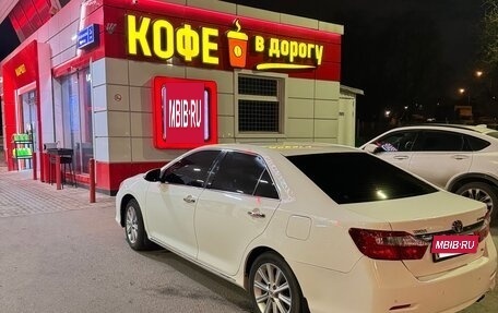 Toyota Camry, 2013 год, 1 650 000 рублей, 4 фотография