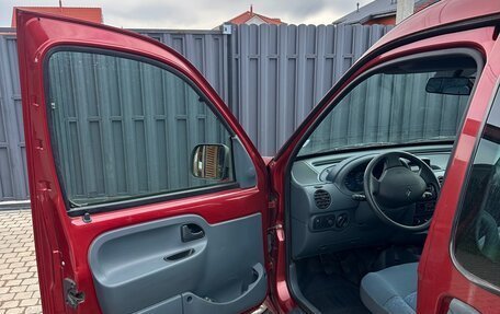 Renault Kangoo II рестайлинг, 1999 год, 430 000 рублей, 3 фотография