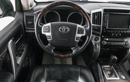Toyota Land Cruiser 200, 2013 год, 4 399 000 рублей, 15 фотография