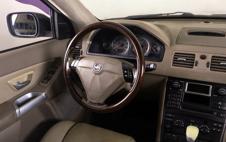 Volvo XC90 II рестайлинг, 2003 год, 1 000 000 рублей, 13 фотография