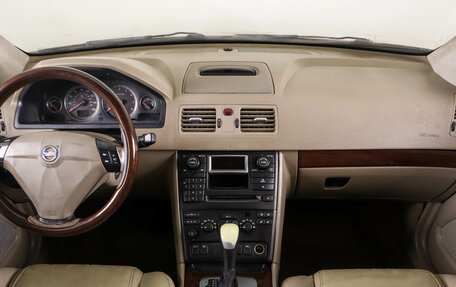 Volvo XC90 II рестайлинг, 2003 год, 1 000 000 рублей, 14 фотография