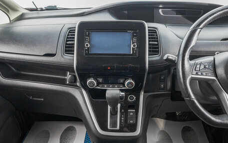 Nissan Serena IV, 2016 год, 1 999 000 рублей, 19 фотография