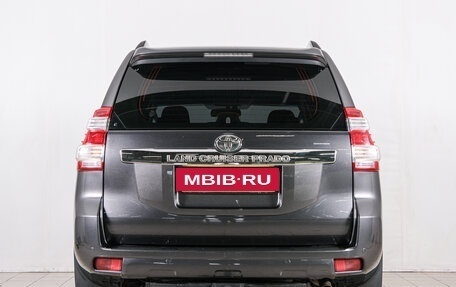 Toyota Land Cruiser Prado 150 рестайлинг 2, 2013 год, 3 799 000 рублей, 6 фотография