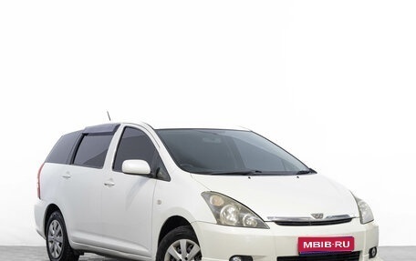 Toyota Wish II, 2004 год, 999 000 рублей, 1 фотография