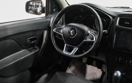 Renault Logan II, 2019 год, 799 000 рублей, 13 фотография