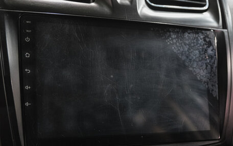 Renault Logan II, 2019 год, 799 000 рублей, 17 фотография