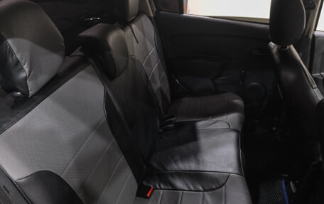 Renault Logan II, 2019 год, 799 000 рублей, 22 фотография