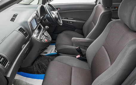 Toyota Wish II, 2004 год, 999 000 рублей, 17 фотография