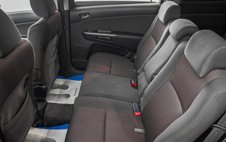 Toyota Wish II, 2004 год, 999 000 рублей, 18 фотография