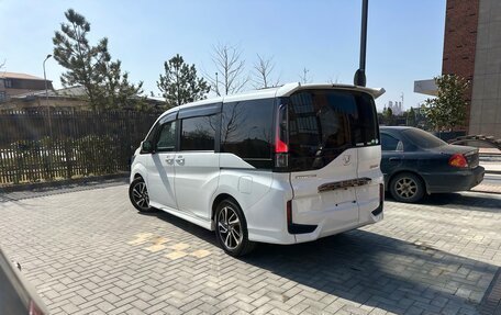 Honda Stepwgn IV, 2020 год, 2 160 000 рублей, 7 фотография