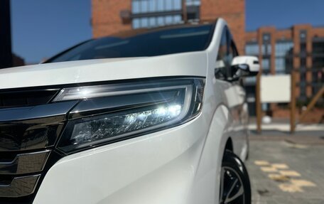 Honda Stepwgn IV, 2020 год, 2 160 000 рублей, 15 фотография