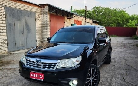 Subaru Forester, 2011 год, 950 000 рублей, 1 фотография