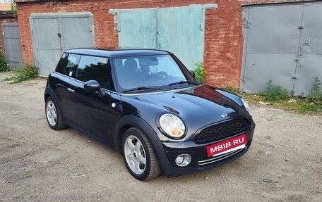 MINI Hatch, 2008 год, 700 000 рублей, 16 фотография