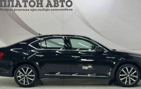 Skoda Superb III рестайлинг, 2025 год, 3 199 000 рублей, 4 фотография