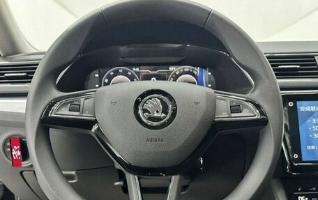 Skoda Superb III рестайлинг, 2025 год, 3 199 000 рублей, 10 фотография