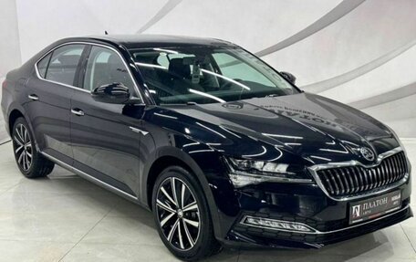 Skoda Superb III рестайлинг, 2025 год, 3 199 000 рублей, 3 фотография