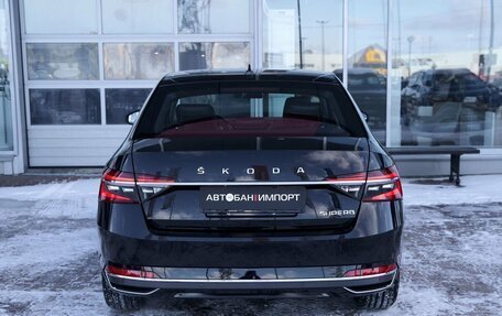 Skoda Superb III рестайлинг, 2025 год, 3 299 900 рублей, 4 фотография