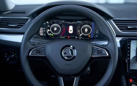 Skoda Superb III рестайлинг, 2025 год, 3 299 900 рублей, 10 фотография