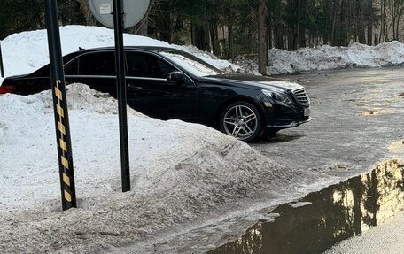 Mercedes-Benz E-Класс, 2014 год, 1 300 000 рублей, 8 фотография