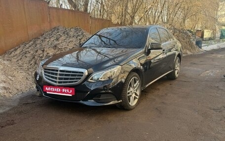 Mercedes-Benz E-Класс, 2014 год, 1 300 000 рублей, 6 фотография