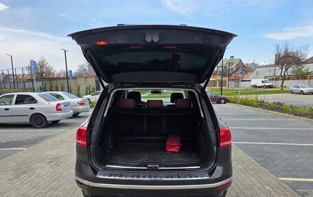 Volkswagen Touareg III, 2015 год, 1 990 000 рублей, 4 фотография