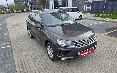 Volkswagen Touareg III, 2015 год, 1 990 000 рублей, 9 фотография