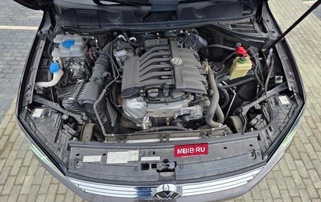 Volkswagen Touareg III, 2015 год, 1 990 000 рублей, 3 фотография