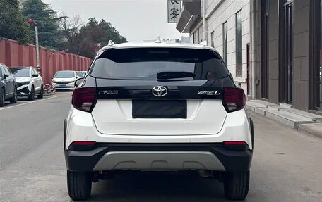 Toyota Yaris XP150 рестайлинг, 2022 год, 1 169 099 рублей, 5 фотография