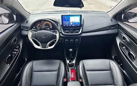 Toyota Yaris XP150 рестайлинг, 2022 год, 1 169 099 рублей, 13 фотография