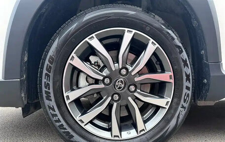 Toyota Yaris XP150 рестайлинг, 2022 год, 1 169 099 рублей, 20 фотография