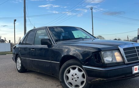 Mercedes-Benz W124, 1992 год, 160 000 рублей, 2 фотография