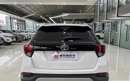 Toyota Yaris XP150 рестайлинг, 2022 год, 1 190 099 рублей, 5 фотография