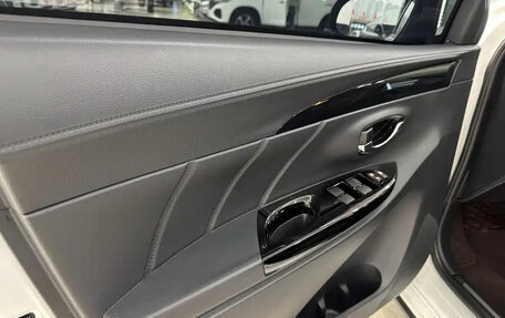 Toyota Yaris XP150 рестайлинг, 2022 год, 1 190 099 рублей, 13 фотография