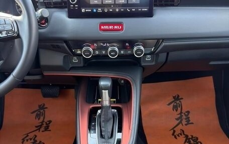 Honda Vezel, 2022 год, 1 655 000 рублей, 11 фотография