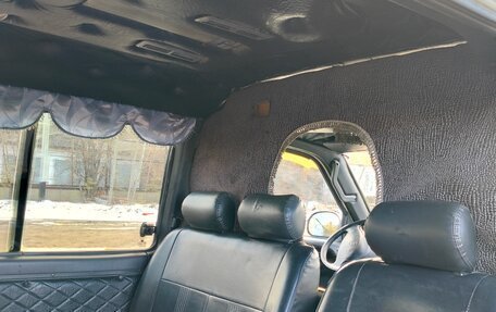 SsangYong Istana, 2000 год, 425 000 рублей, 6 фотография