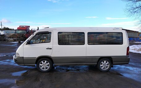 SsangYong Istana, 2000 год, 425 000 рублей, 16 фотография