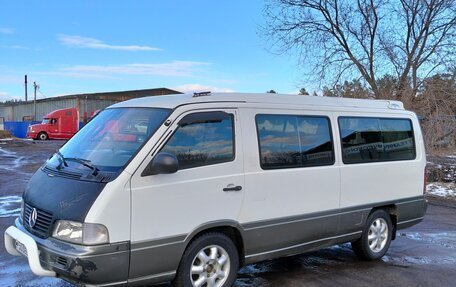 SsangYong Istana, 2000 год, 425 000 рублей, 21 фотография