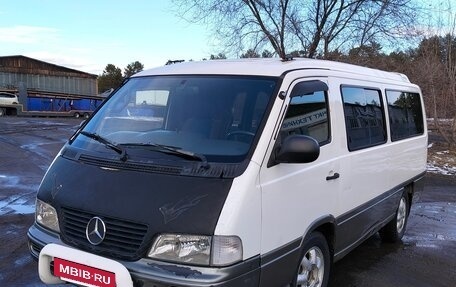 SsangYong Istana, 2000 год, 425 000 рублей, 22 фотография