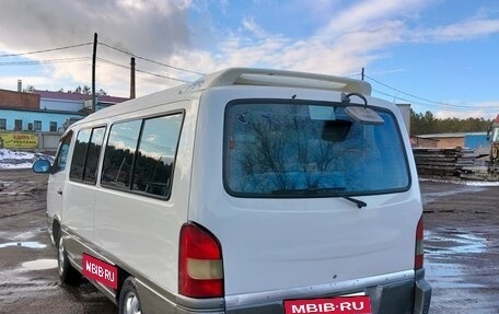 SsangYong Istana, 2000 год, 425 000 рублей, 12 фотография