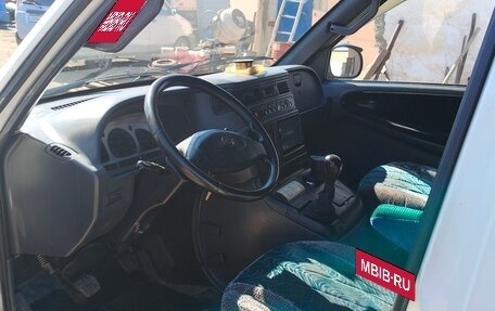 SsangYong Istana, 2000 год, 425 000 рублей, 24 фотография