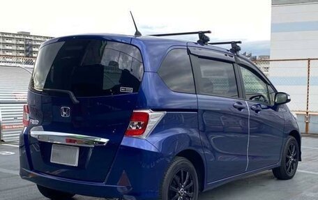 Honda Freed I, 2016 год, 935 000 рублей, 4 фотография