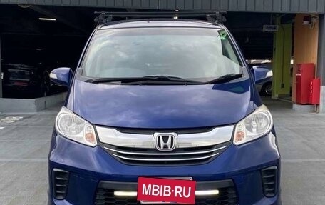 Honda Freed I, 2016 год, 935 000 рублей, 2 фотография