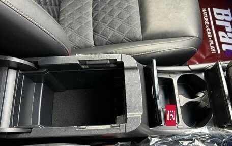 Toyota Harrier, 2019 год, 2 223 000 рублей, 19 фотография