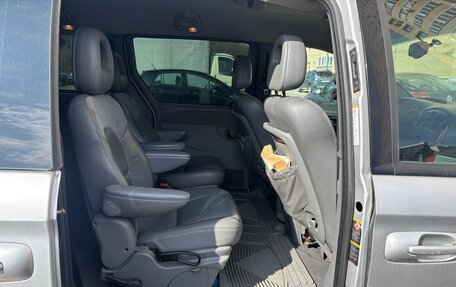 Chrysler Voyager IV, 2005 год, 700 000 рублей, 27 фотография